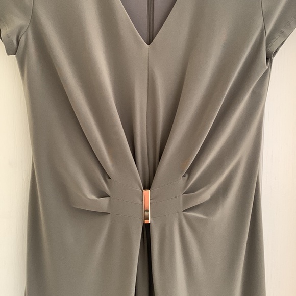 Olive green Joseph Ribkoff dress - Picture 3 of 9